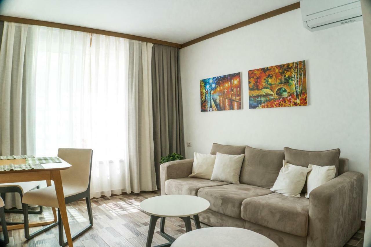 Venere Tirana Suite Deluxe Ngoại thất bức ảnh